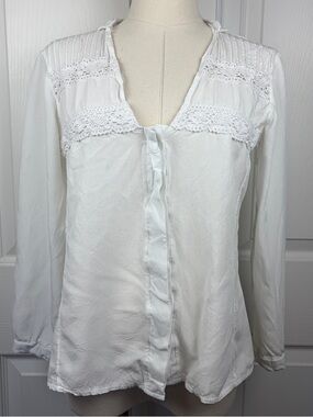 White Lace-Trim Long Sleeve Women's Top